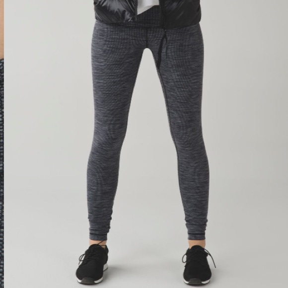 lululemon athletica Pants - Lululemon 10 Wunder Under Pant Diamond Jacquard Space Dye Black Slate
